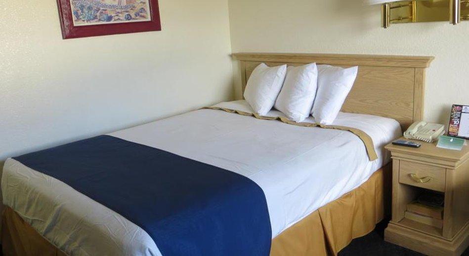 Best Value Inn And Suites Las Vegas Hotels Things To Do In Best Value Inn And Suites Las Vegas Hotels