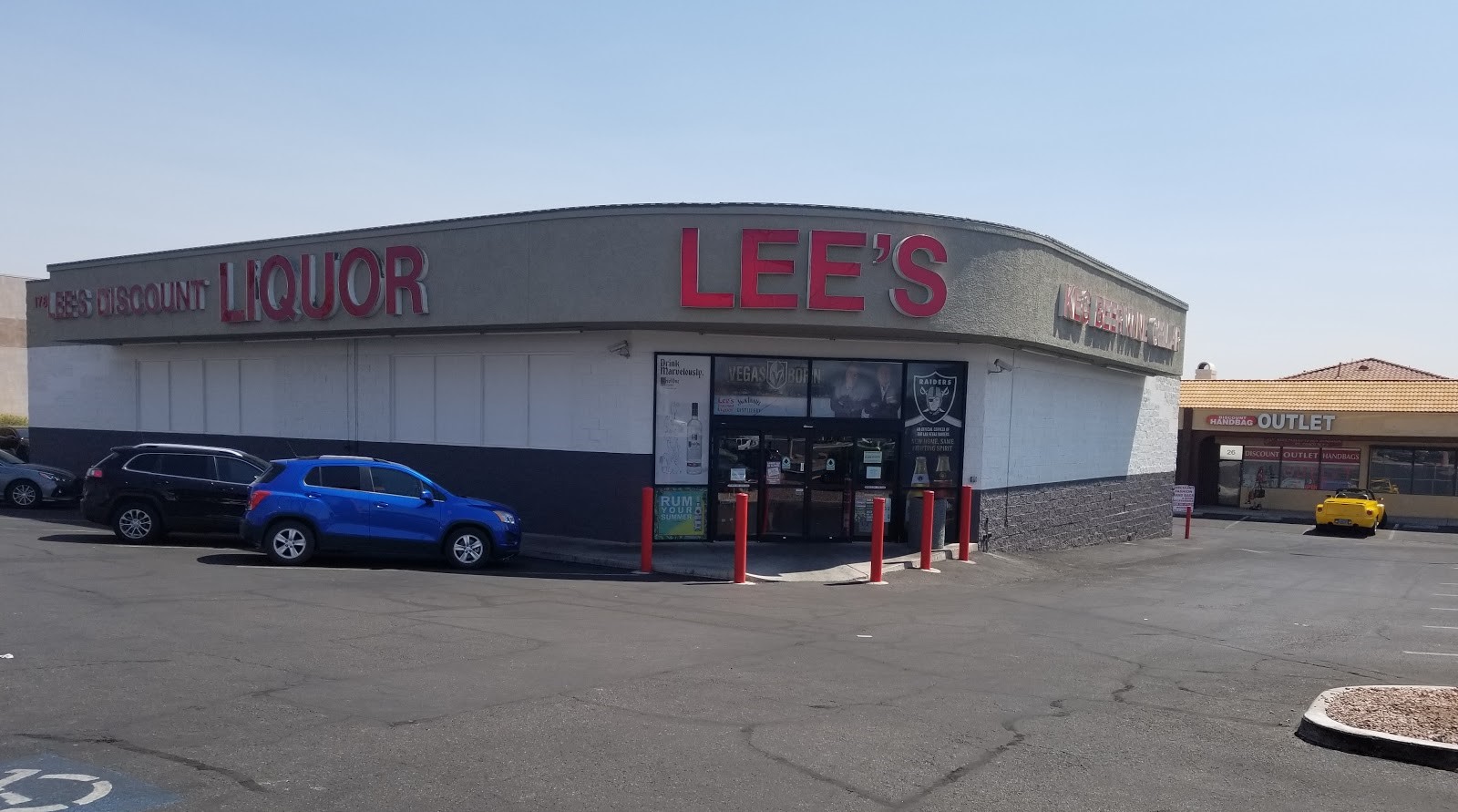 Lee's Discount Liquor — Rainbow and Oakey | Las Vegas Liquor Store