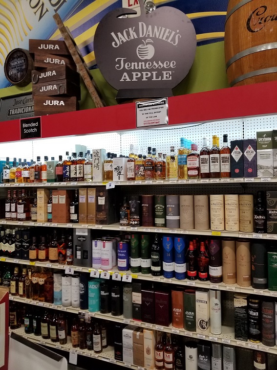Lee’s Discount Liquor Lake Mead / Tenaya TTDILV