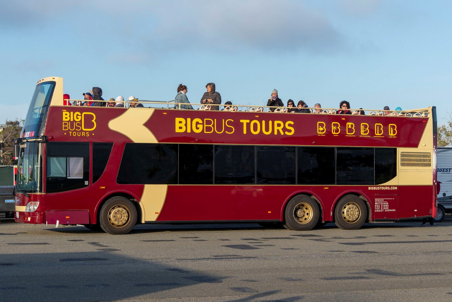 big bus tours stop near me