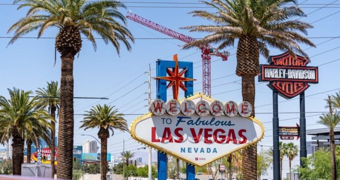 Planning a Must-See Las Vegas Day Without Stepping Into a Casino